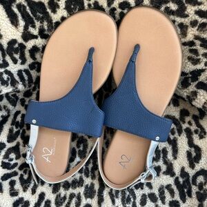 Anne Klein A2 Sandals size 9